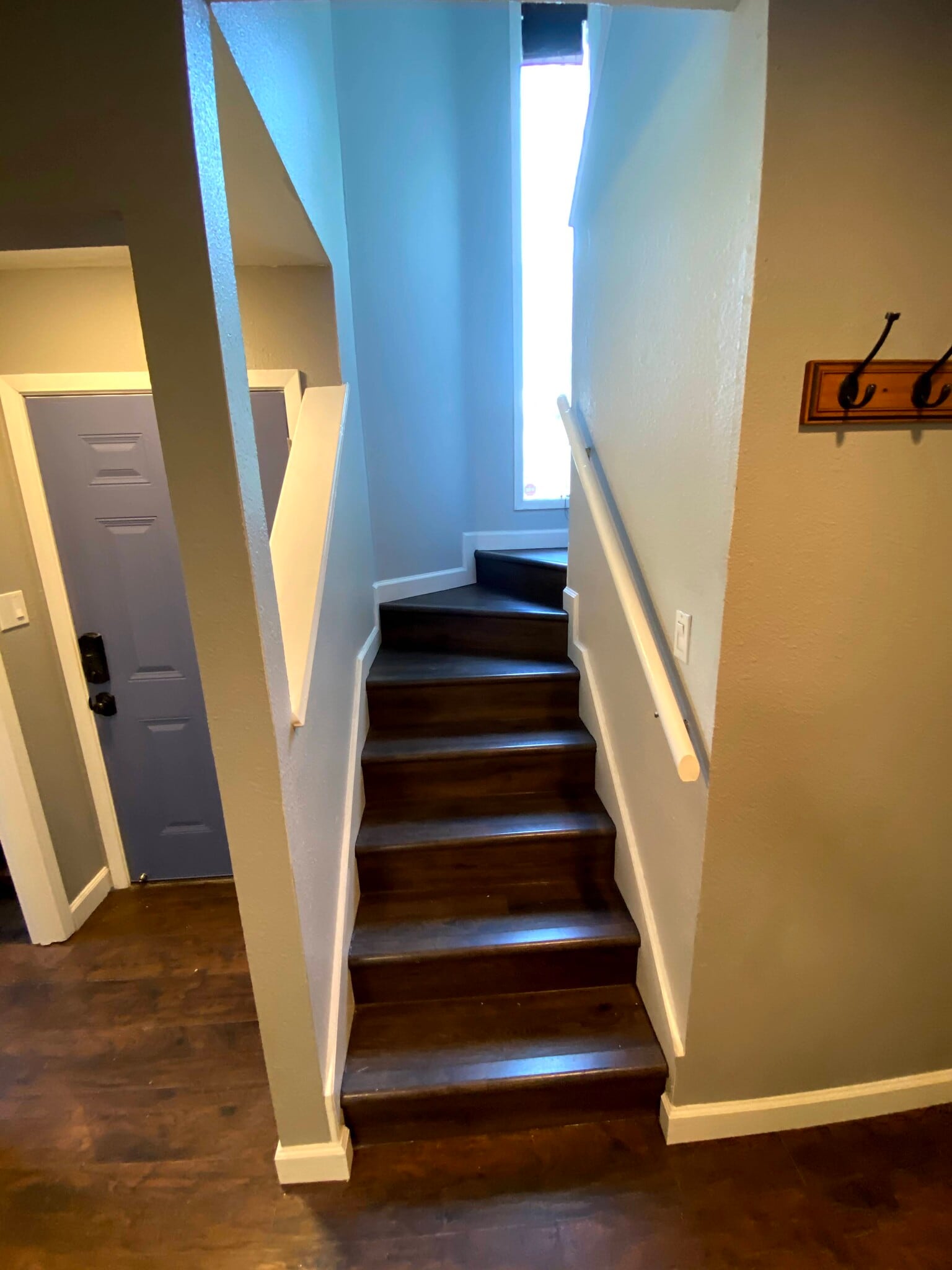 Stairs bottom - 8107 Hood Cir