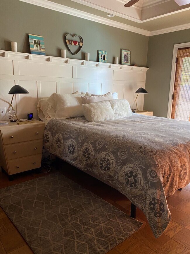 Building Photo - Coming Soon... Beautifully Updated Home in Central Location