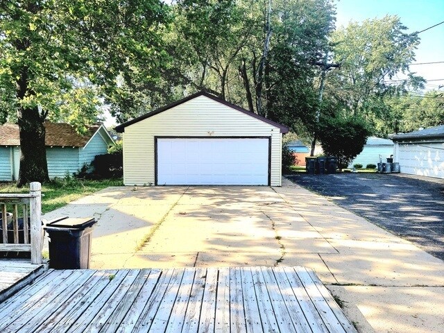 Building Photo - 1357 Morgan St