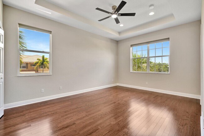 Building Photo - 4559 Cadiz Cir