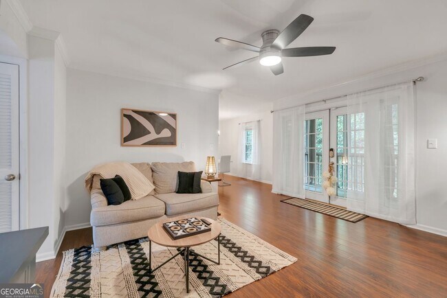 Building Photo - 1445 Monroe Dr NE