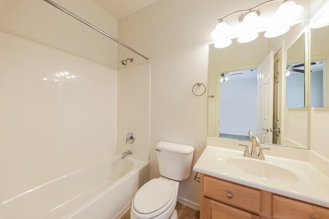 Building Photo - 12576 W Morning Vista Dr