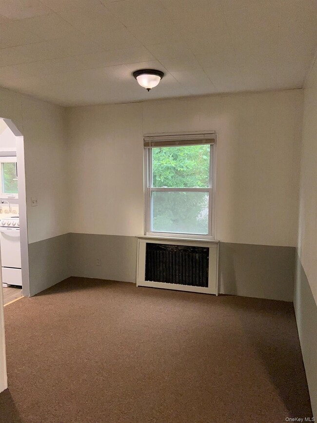 Building Photo - 31 Brightwaters Dr
