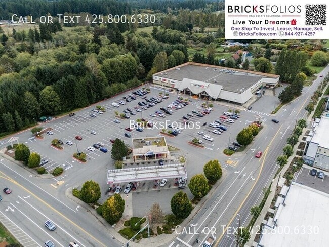 Building Photo - Corner lot For Rent in Port Orchard! Close to Military bases!