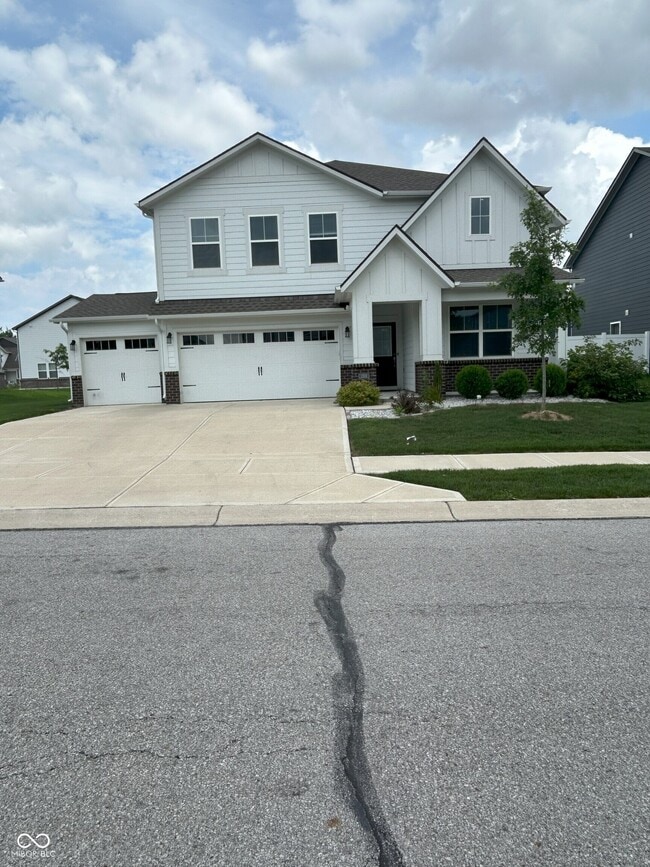 Primary Photo - 1269 Bristol Pl
