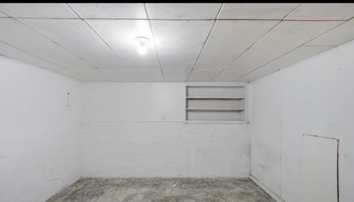 Building Photo - 391 S Main St