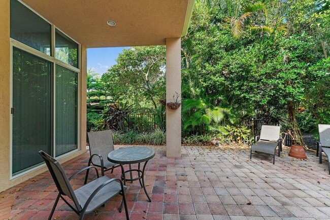 Building Photo - 155 Sunset Bay Dr