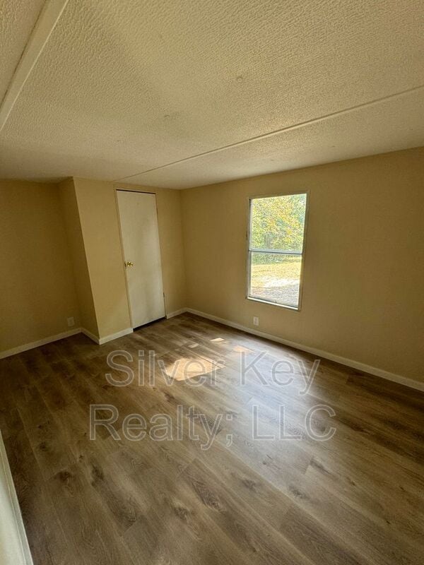 Building Photo - 250 Co Rd 129