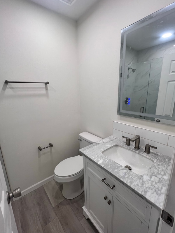 Building Photo - 1156 Orange Ave