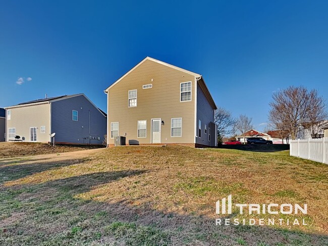 Building Photo - 3641 Crowders View Dr