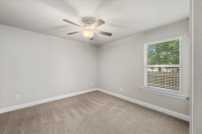 Building Photo - 5891 Anderson Ln