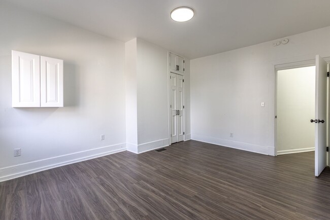 Building Photo - 974 Manton Way