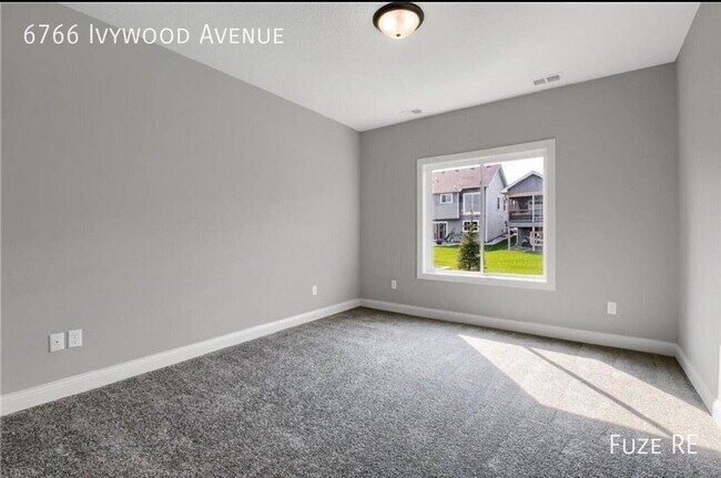 Building Photo - 6766 Ivywood Ave