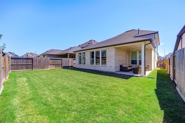 Building Photo - 4110 Sherman Oak Ln
