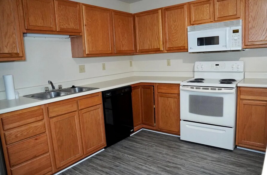 Building Photo - 140 Northridge Dr