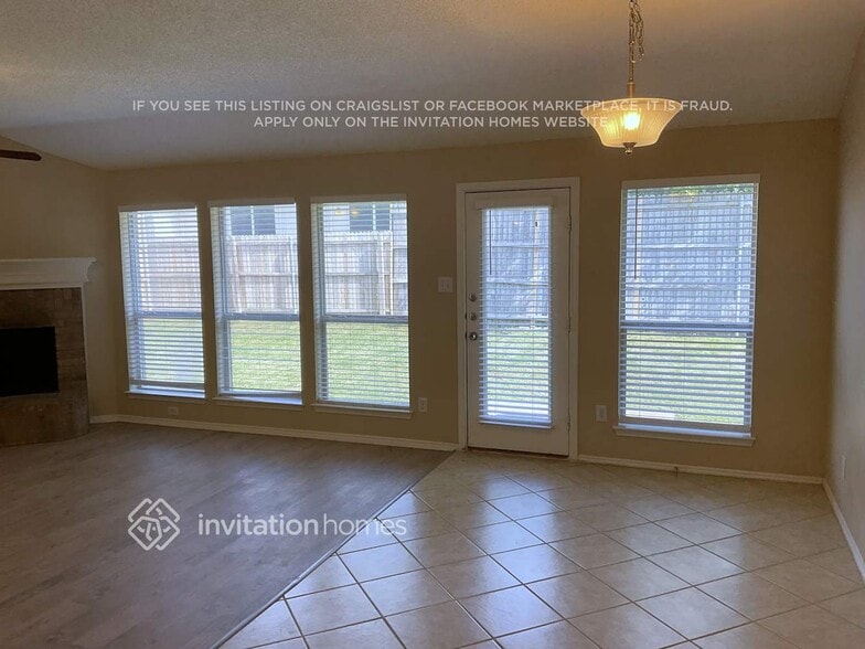 Building Photo - 614 St Eric Dr