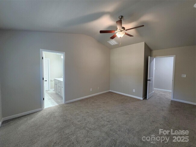 Building Photo - 12526 Susanna Dr