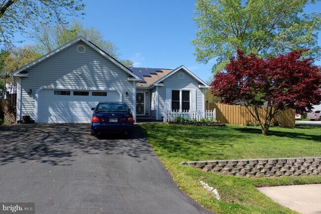 Building Photo - 1000 Elbridge Way