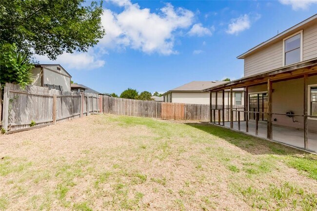 Building Photo - 191 Beech Dr