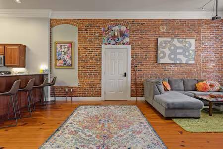 Building Photo - 500 Jefferson St