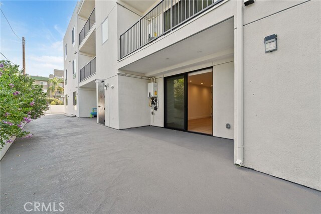 Building Photo - 7510 Sepulveda Blvd