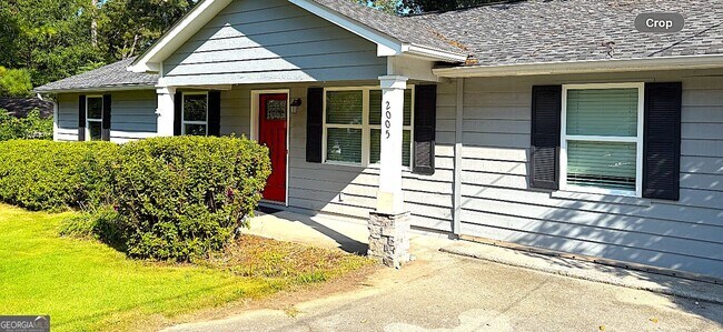 Building Photo - 2005 Harwinor Rd SE