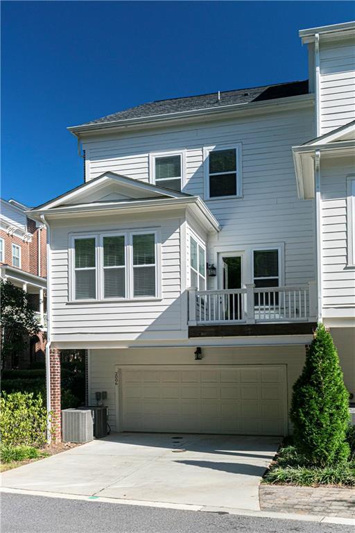 Building Photo - 2006 Attell Way