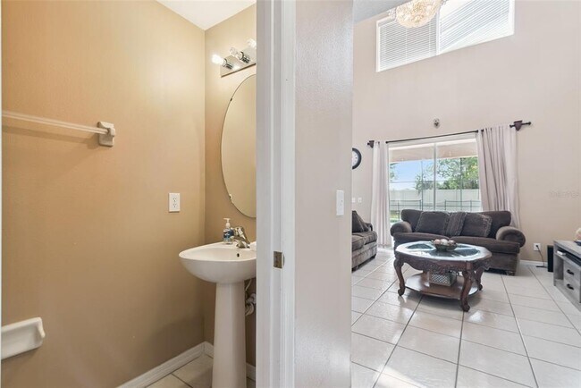 Building Photo - 1162 Solana Cir