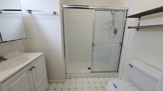Building Photo - 10878 Sabre Hill Dr
