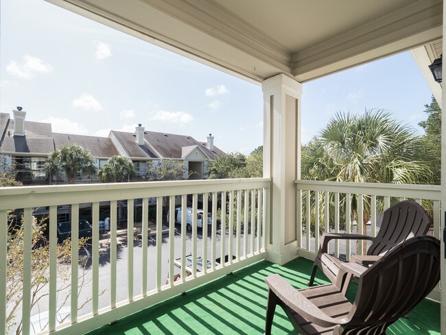 screened balcony - 1600 Long Grove Dr