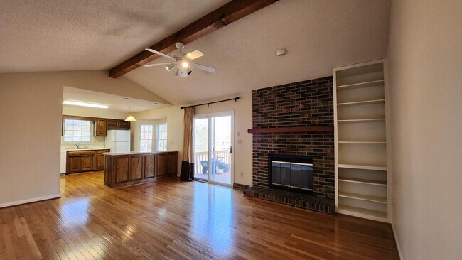 Building Photo - 1009 Sheffield Ct