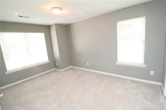Building Photo - 10941 Pendragon Pl