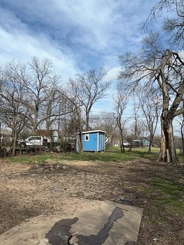 Building Photo - 127 E Walker St