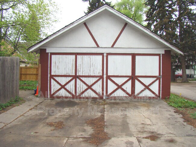 Building Photo - 1301 Remington St