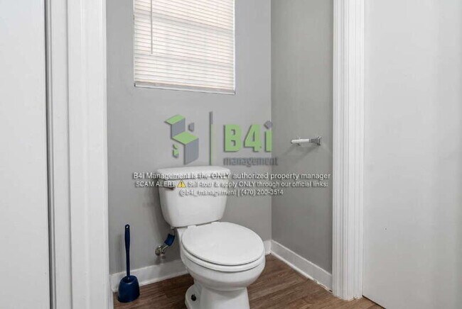 Building Photo - 3025 Sprucewood Dr