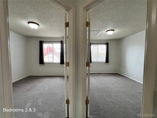 Building Photo - 5377 S Ukraine Way
