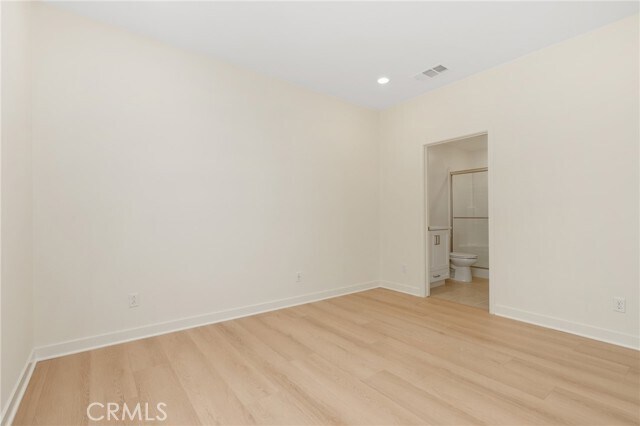 Building Photo - 306 Chorus