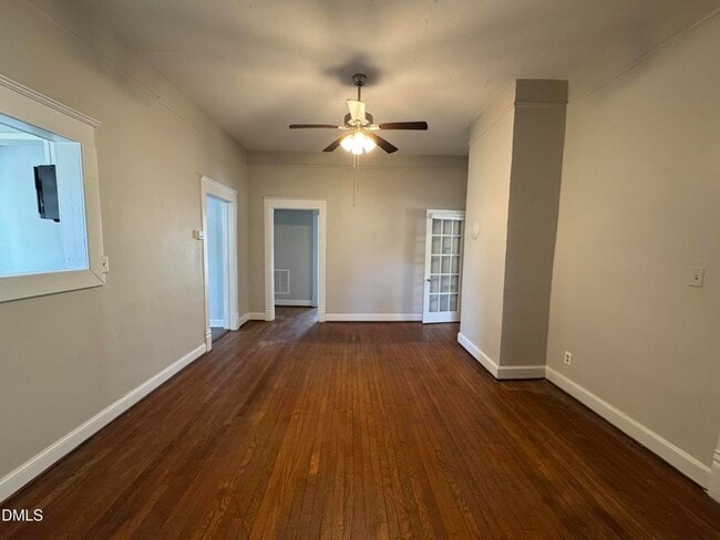 Building Photo - 483 W Salisbury St