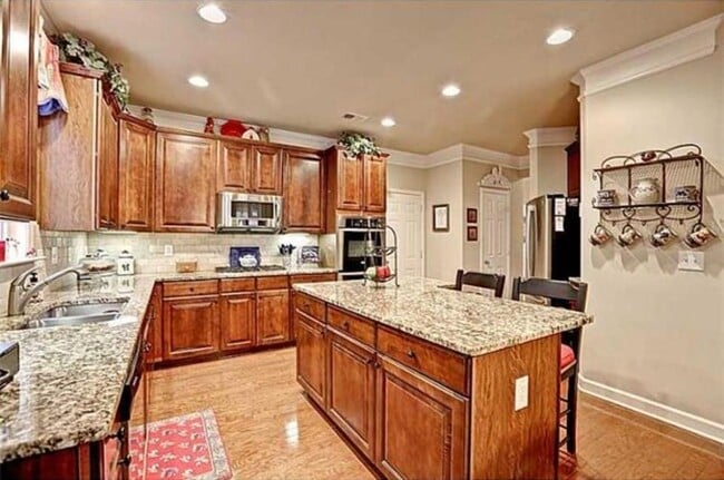 Building Photo - 11492 Mabrypark Pl