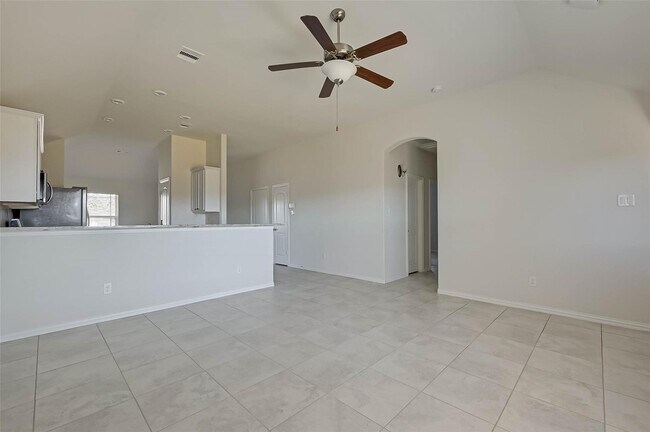Building Photo - 20323 Creekdale Bend Dr
