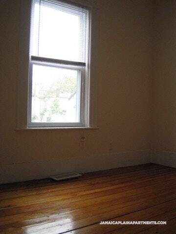 Building Photo - 58 Brookside Ave