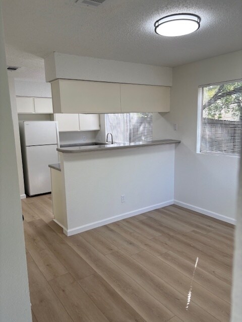 Building Photo - 12800 Copper Cliff Ave