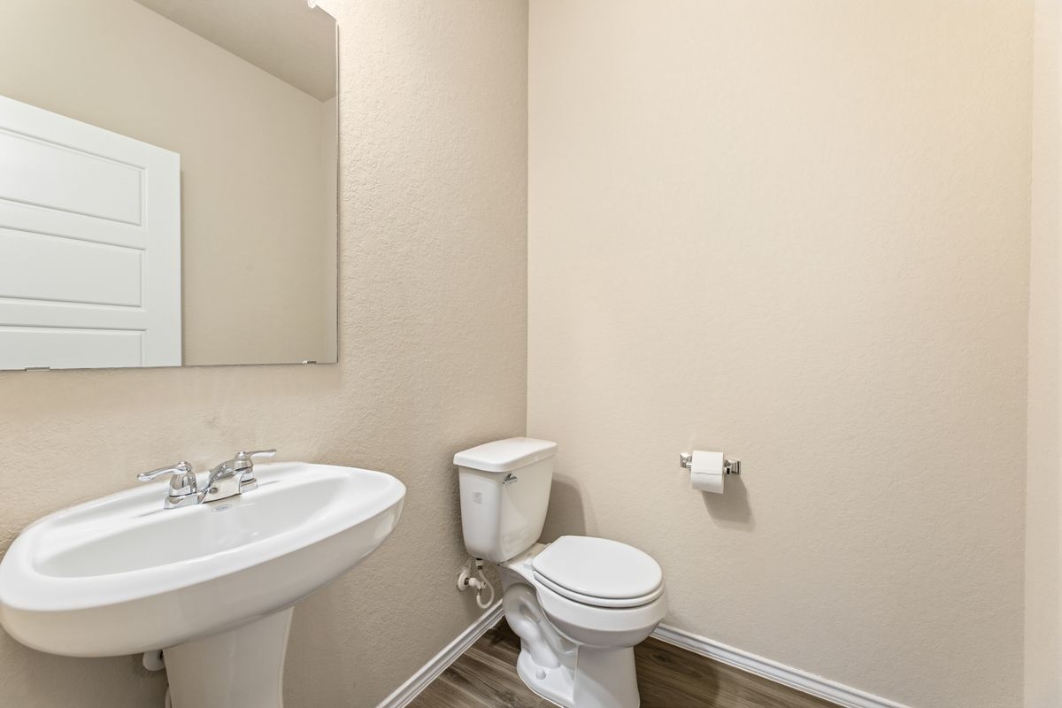 Building Photo - 513 Chelson Hunt