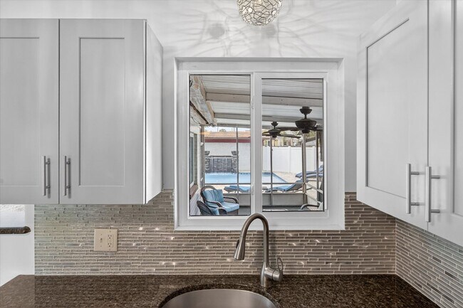 Building Photo - Beachside Pool Home Just Minutes from the Ocean!