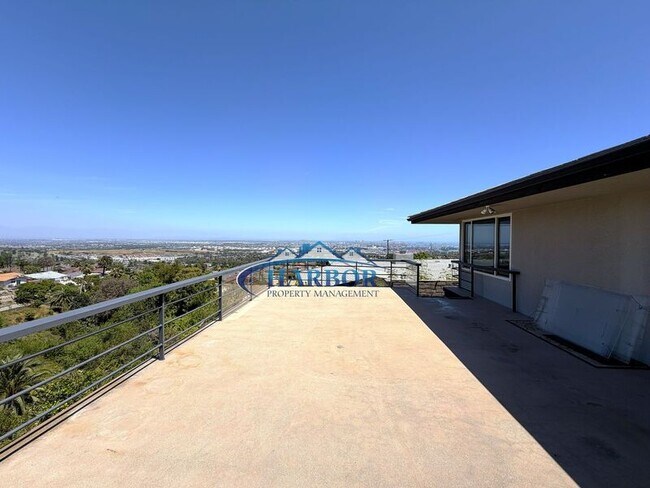 Building Photo - 2315 Sparta Dr