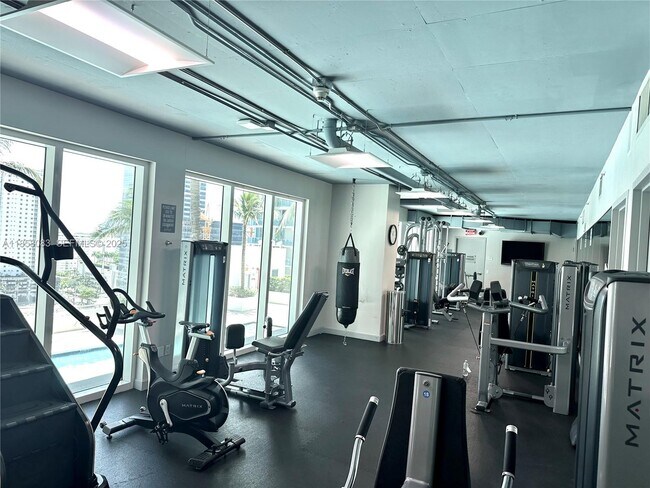 Building Photo - 60 SW 13th St