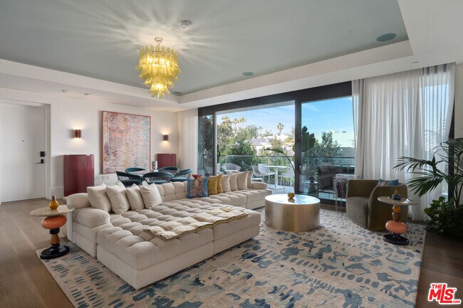 Building Photo - 8420 W Sunset Blvd