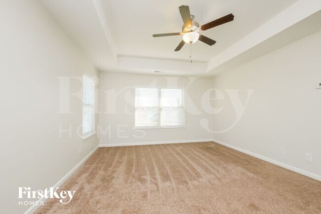 Building Photo - 719 Hot Springs Trail