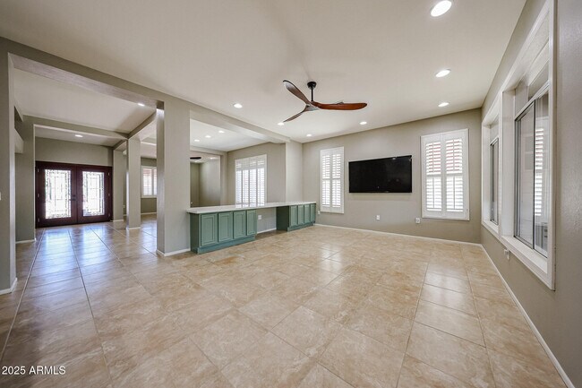Building Photo - 13507 W Sky Hawk Dr