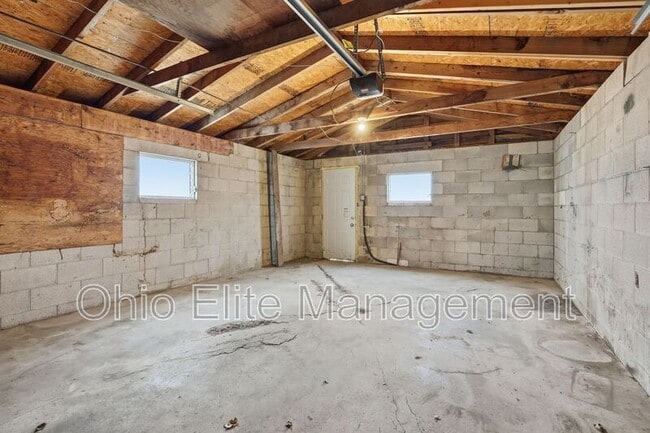 Building Photo - 89 Cullman Rd